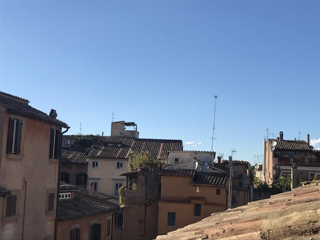 Studio Vicolo De Renzi Trastevere Rome Exterior photo