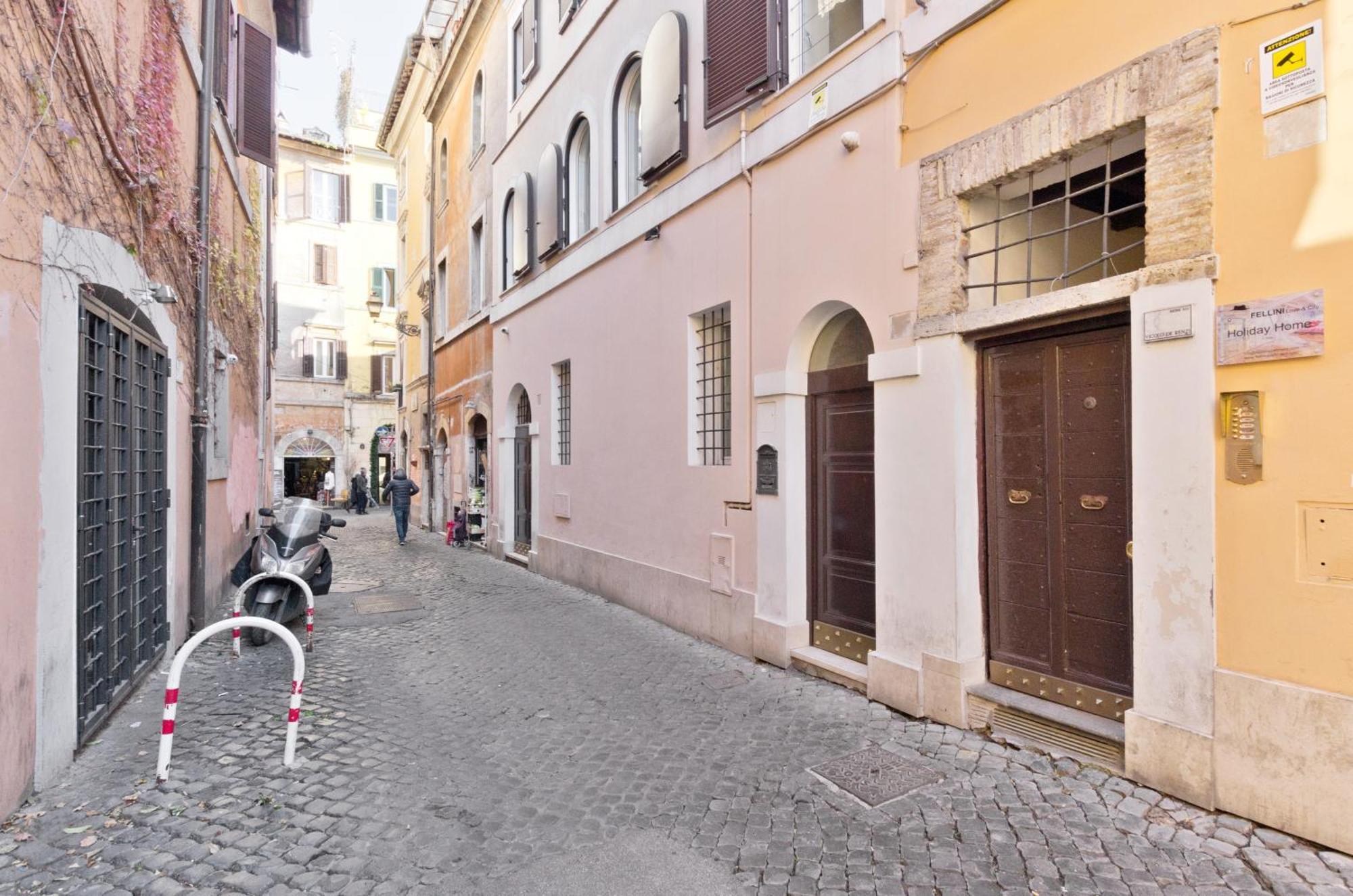 Studio Vicolo De Renzi Trastevere Rome Exterior photo